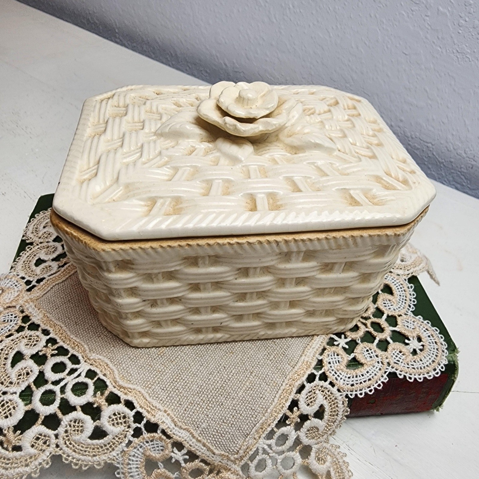Vintage Basket Weave Porcelain Box with Rosette Lid, Cream Crackling