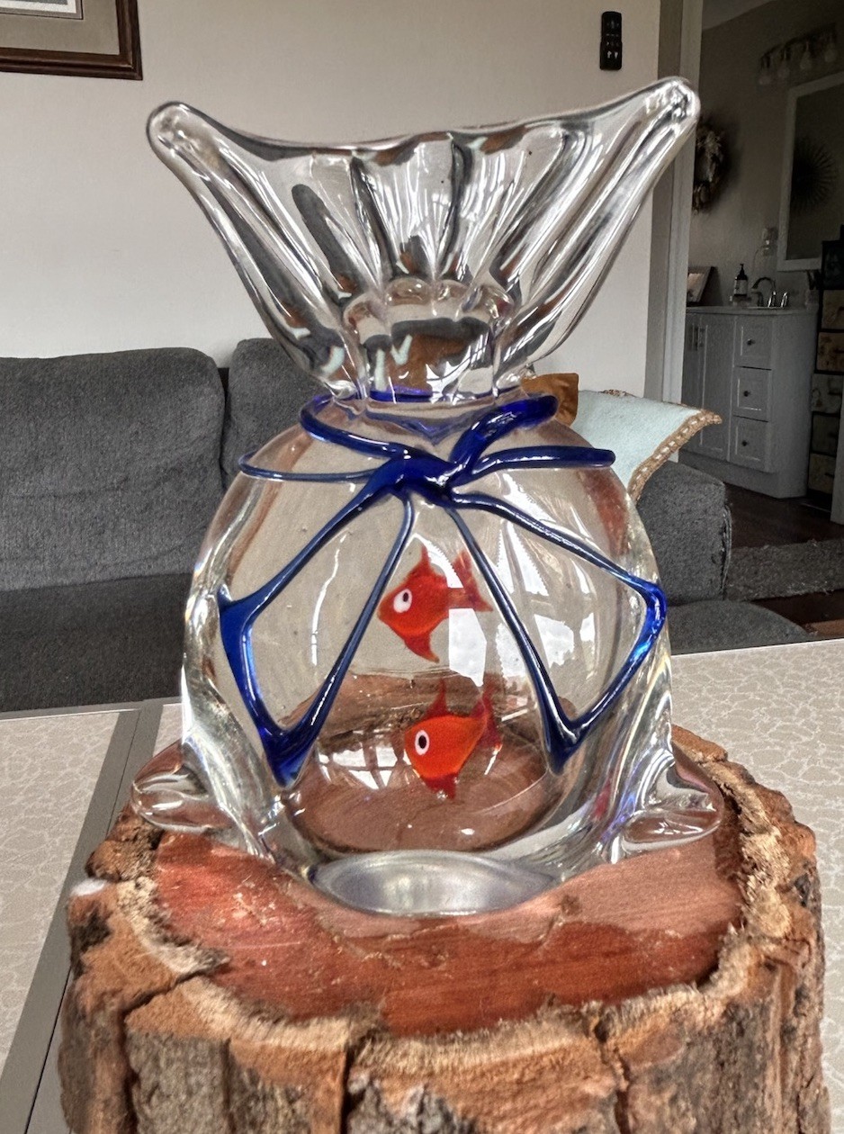 Paperweight Fish In A Wrapped Gift Bag Clear Art Blown Glass 4.75”