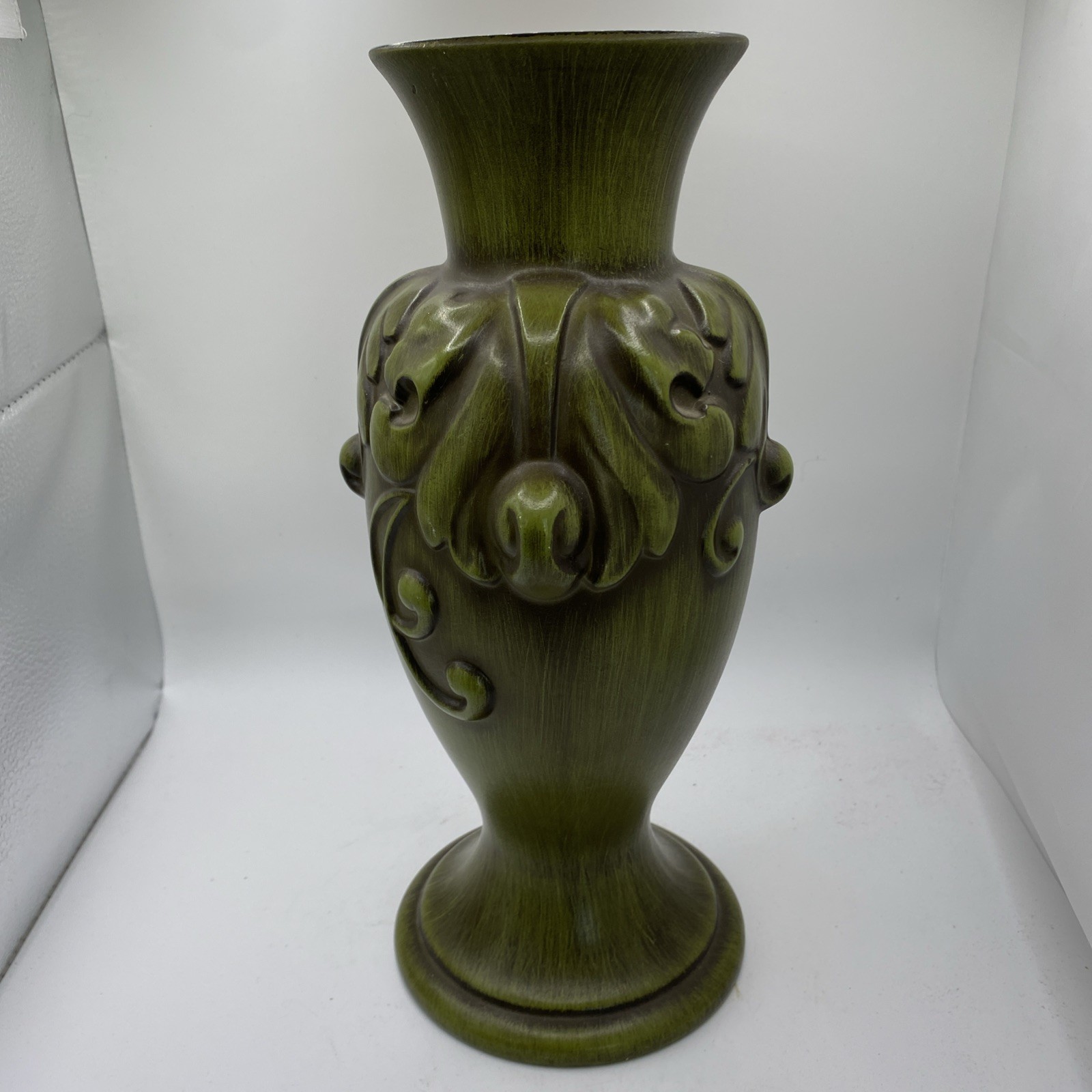 Haeger Vintage Avocado Green Footed Vase/Planter Made In USA 1960’S-70’S 12 In