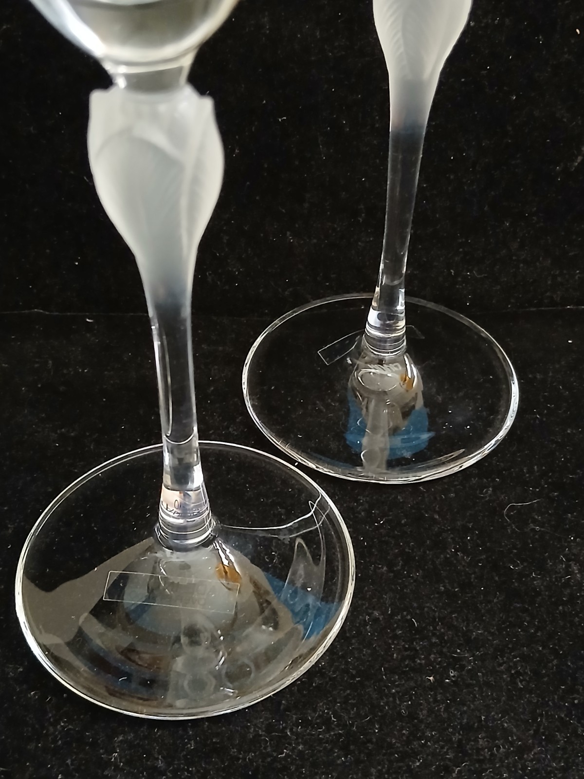 Set OF 2 Hoya JAPAN Champagne Glasses OVER 24% PbO Spring Crocus 9 3/8″H Signed