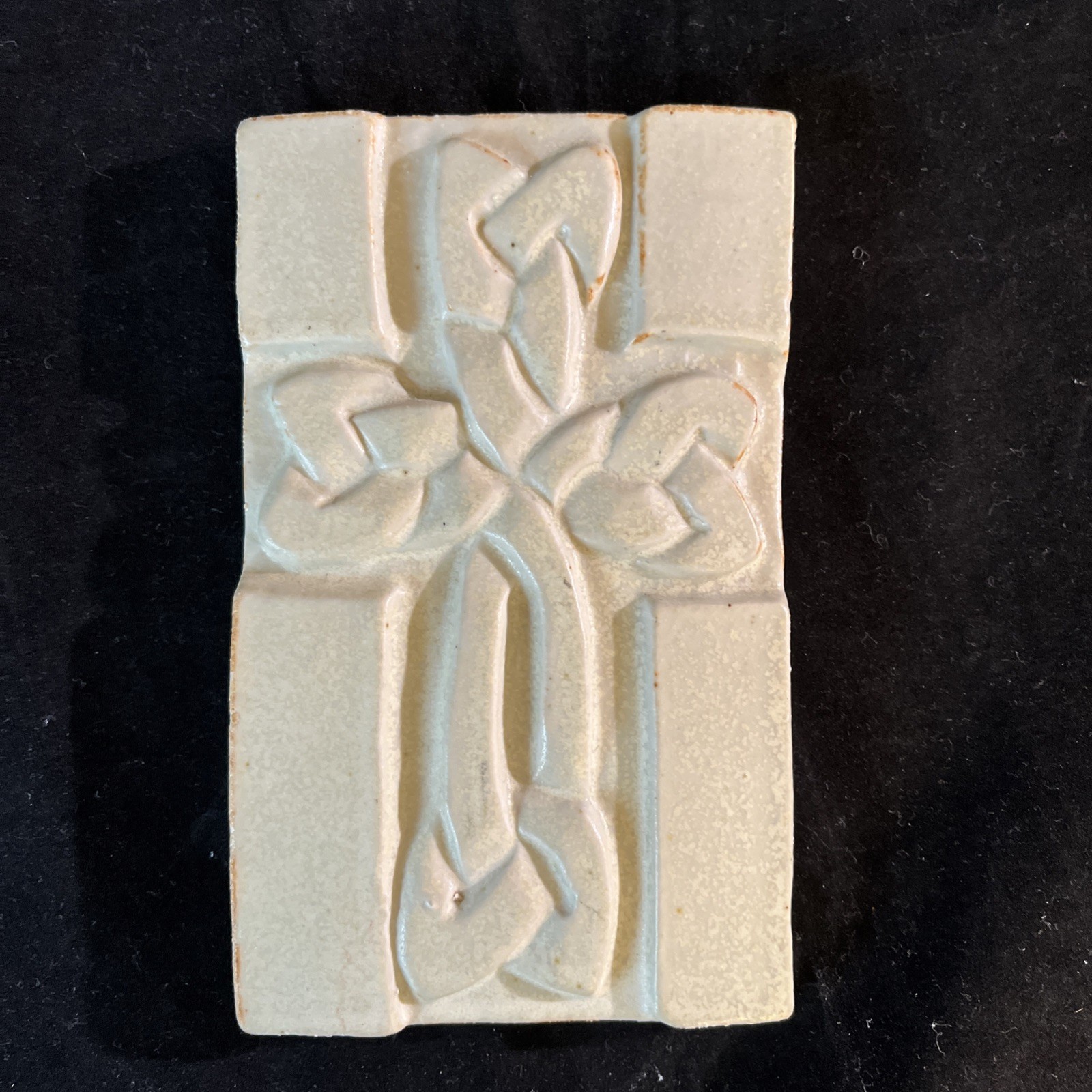 Hand Made Celtic Cross Ceramic Art Tile Clay Pottery Wall Decor 5.25in X 3.25in