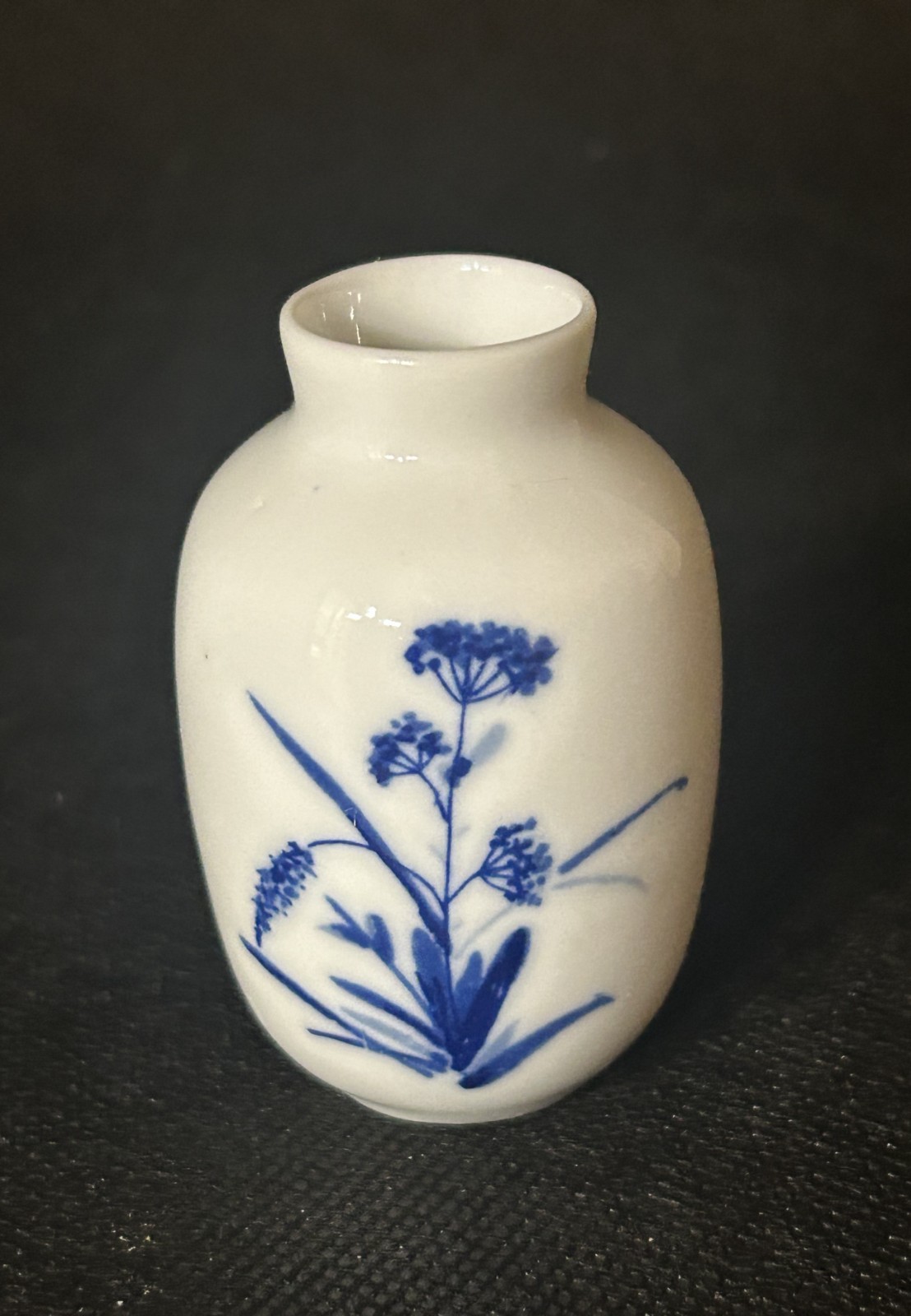 Vintage Miniature Porcelain Vase 2.75 Inches Made in Gaobei, China MARKED