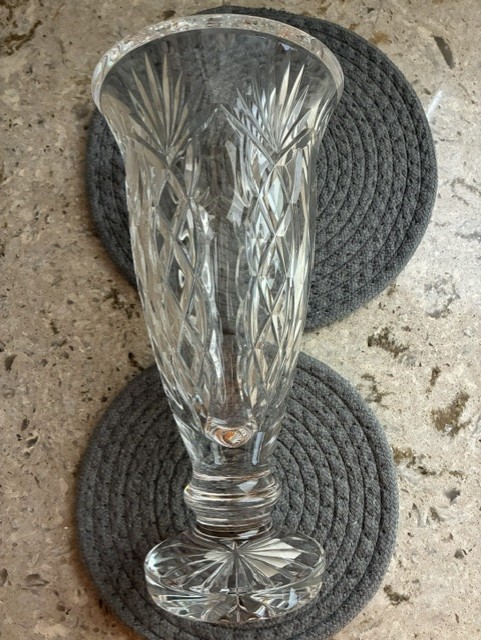 Waterford Crystal Celebrate The Storytellers Vase 10 1/4″ – NEW OTHER