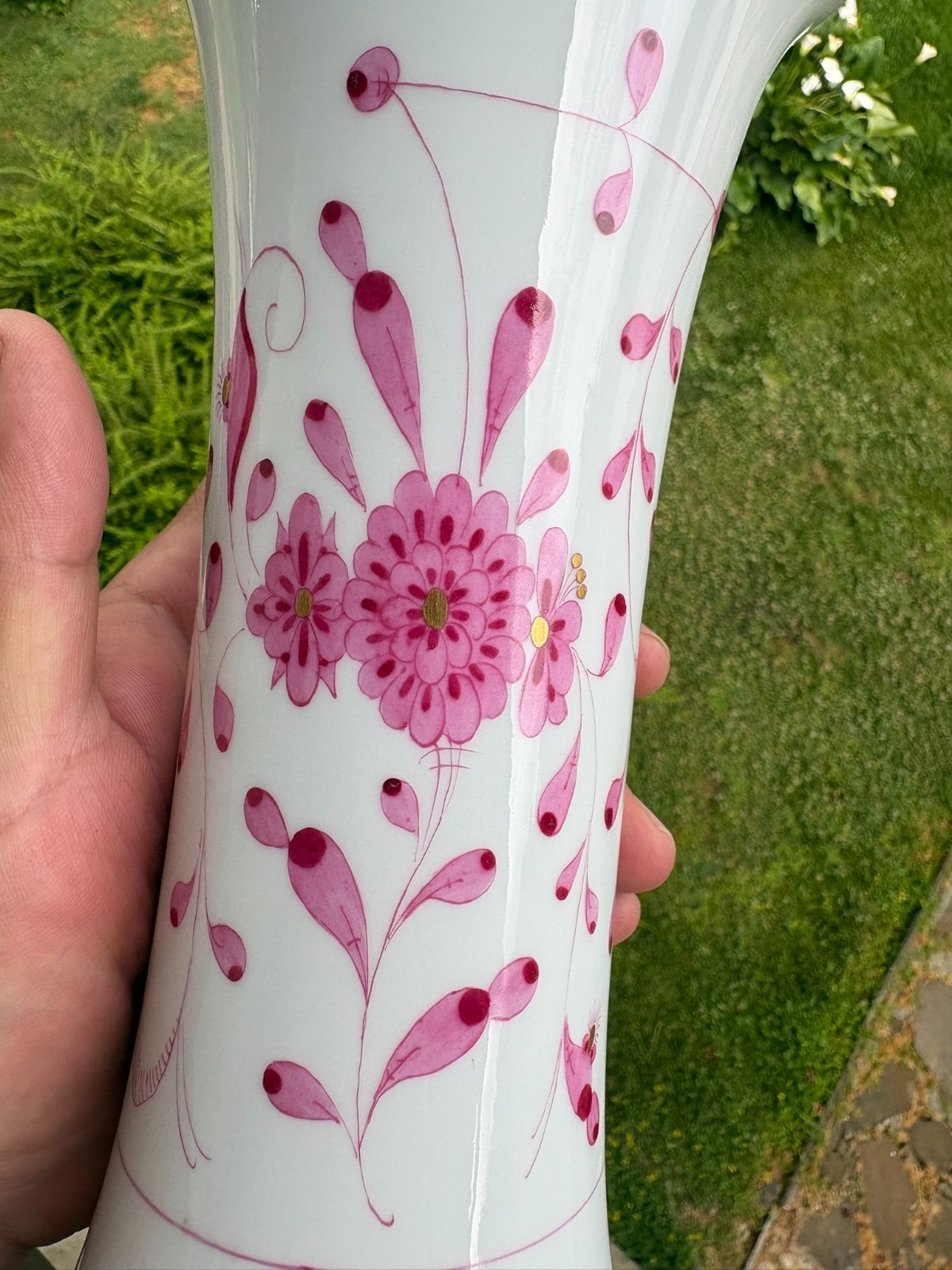 1924 Meissen Porcelain Vase Pink Floral Hand Painted Gold Gilt 9.5 Inches