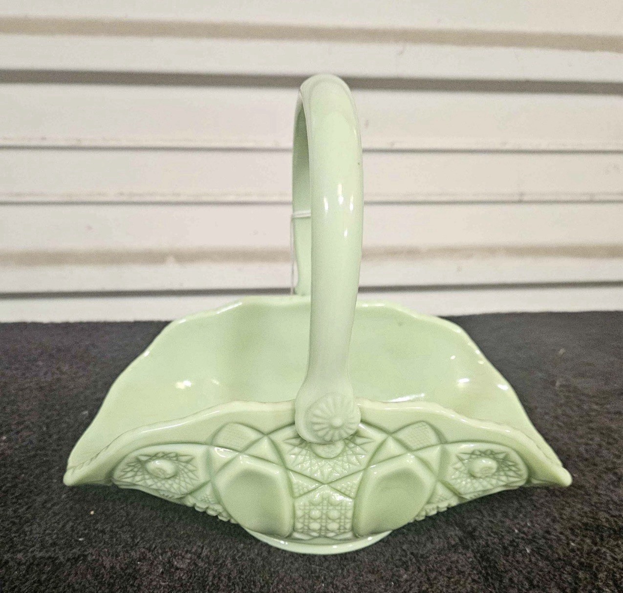 L.E.Smith Heirloom Jadeite Glass Basket