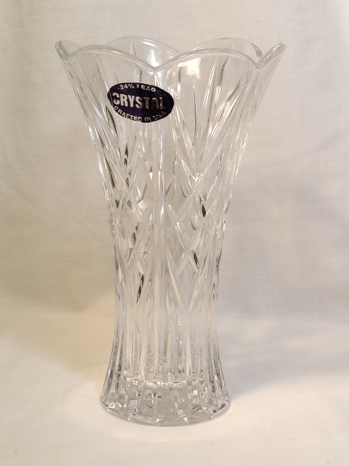 Crystal DePlomb / Cristal DePomo Lead Flared Scalloped 8-3/4″ Vase Made in USA