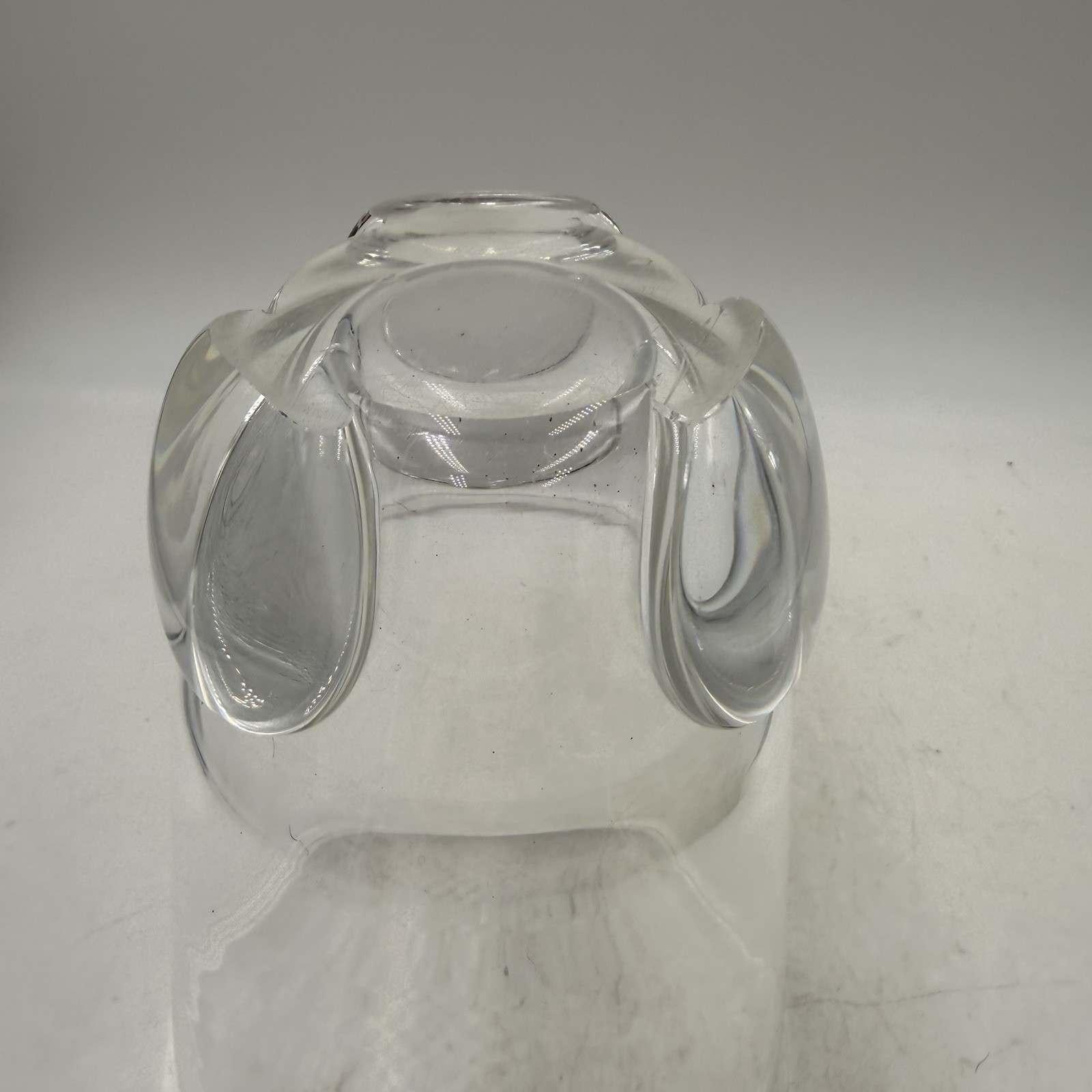 Signed Steuben 8021 Crystal Trefoil Vase Designed By Lloyd Atkins 7.75” Tall