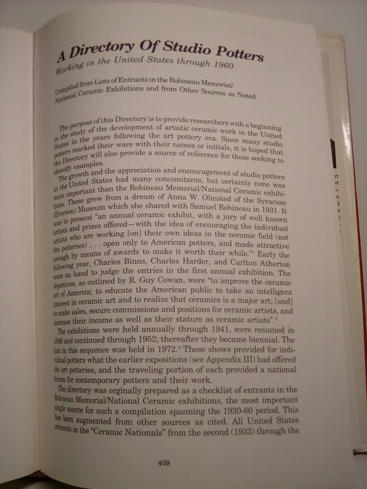 Art Pottery of the United Sta by Paul Evans / Hard back. Producers & marks.