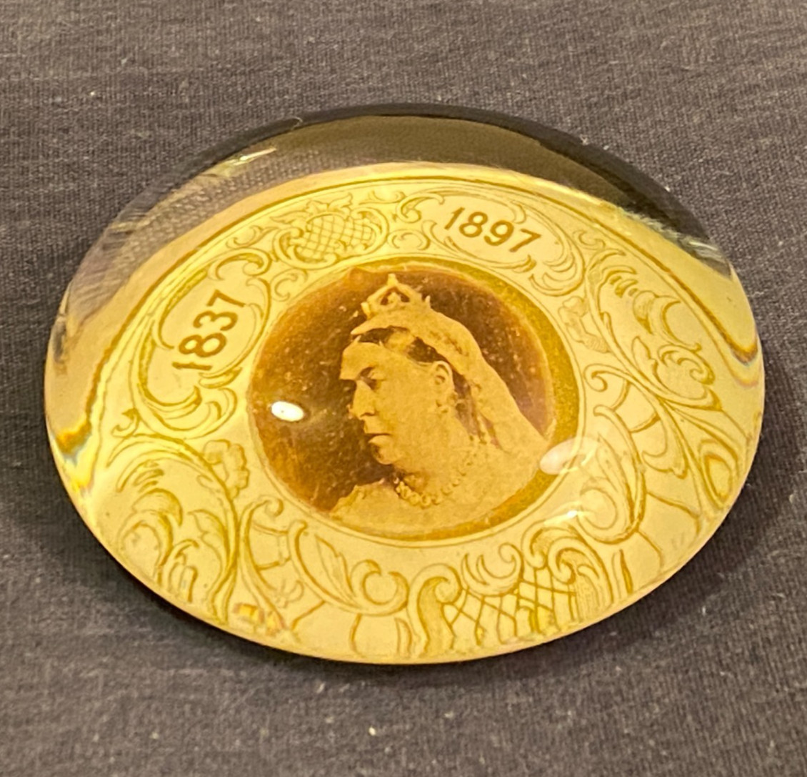 Queen Victoria Paperweight Jubilee 1837 1897 Glass Vtg Antique