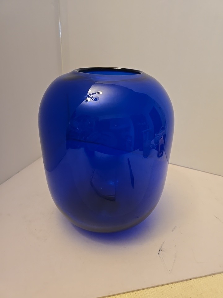 Blenko 8″ Inch Glass Vase in Sapphire Blue Don Shepherd