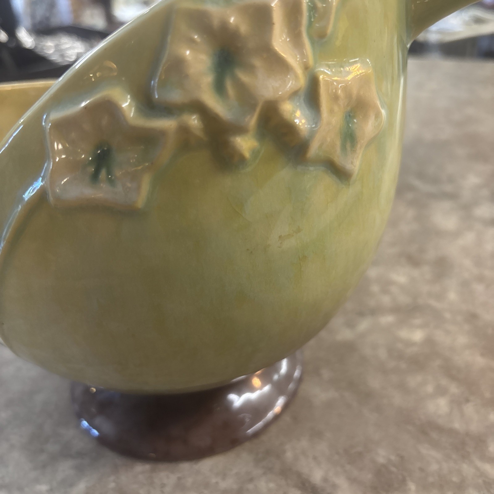 VINTAGE ROSEVILLE POTTERY WINCRAFT ART DECO 1940a FOLRAL BASKET