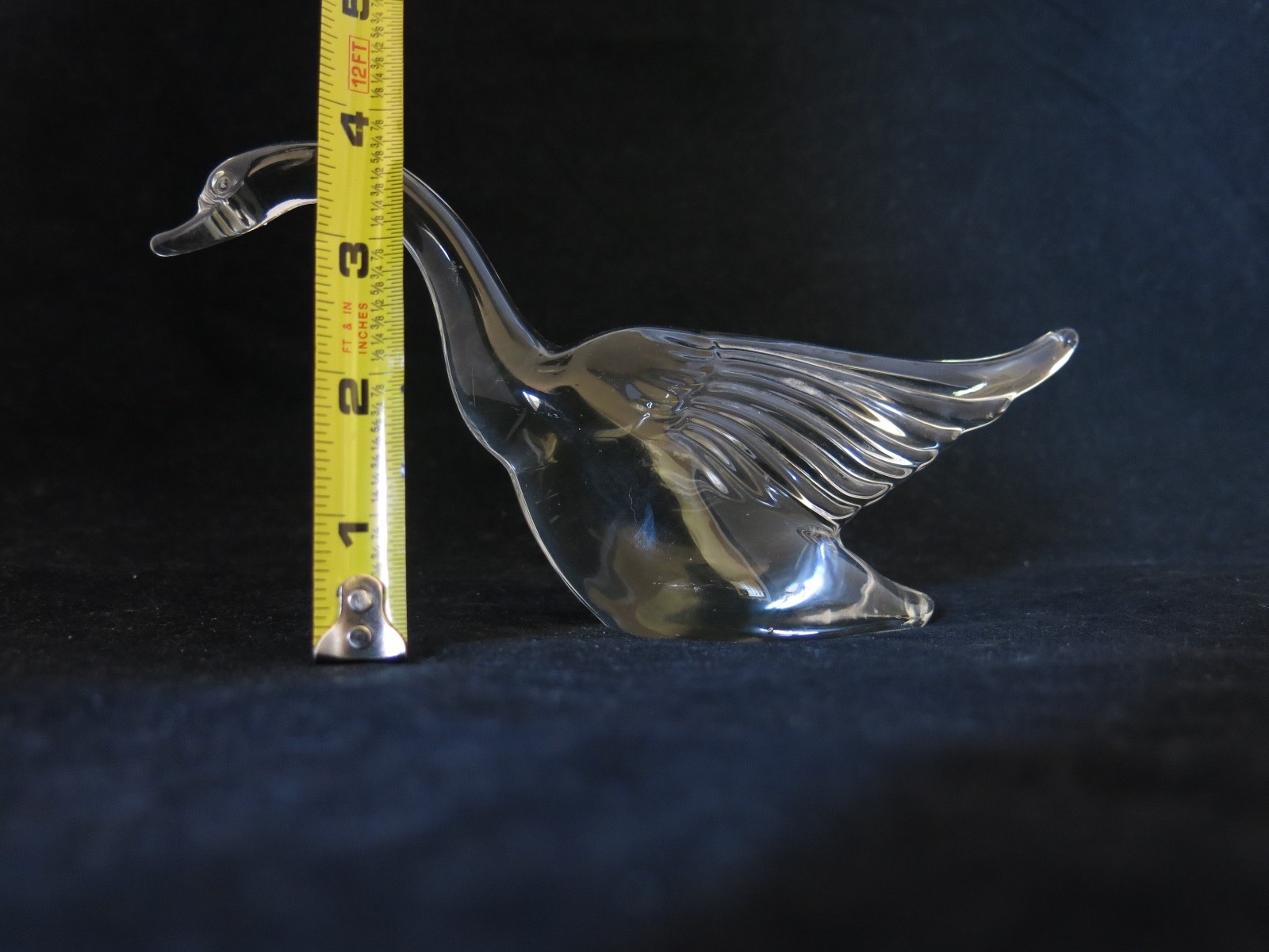 Vtg Heisey Clear Crystal Glass Swan That Glows Green Under A Blacklight