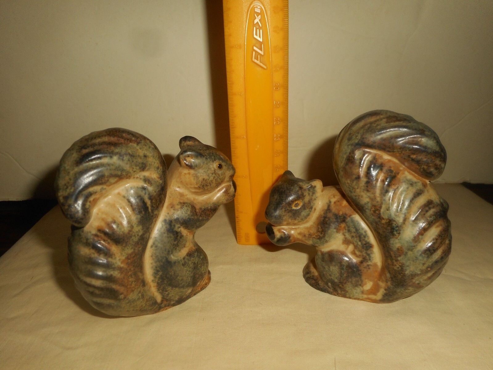 Vintage Pottery SQUIRREL Figurines 2 MISTLETOE Christmas Shop Wickford RI Labels