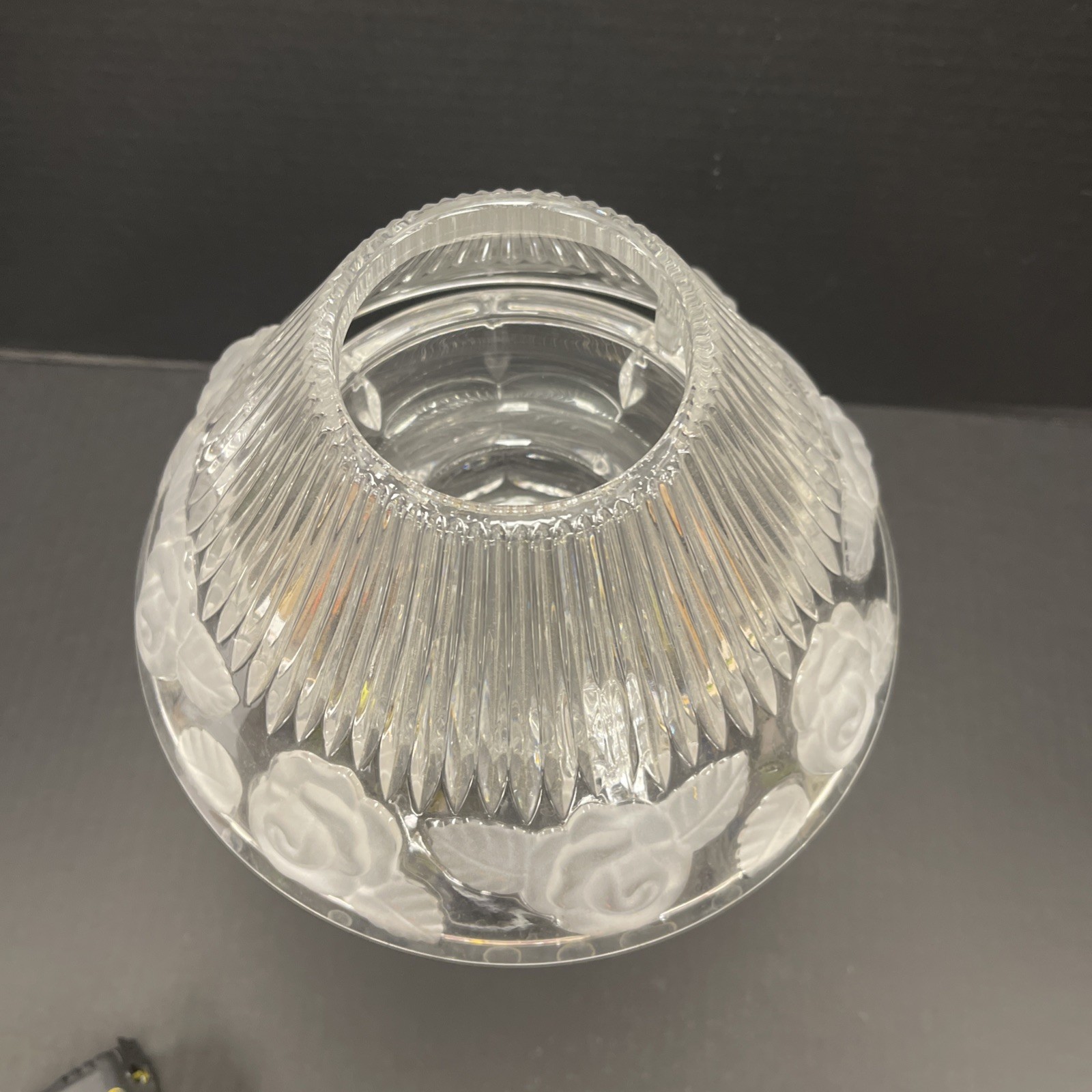Royal Limited Crystal 12 1/2″ Rose Pedestal Candle Votive Fairy Lamp