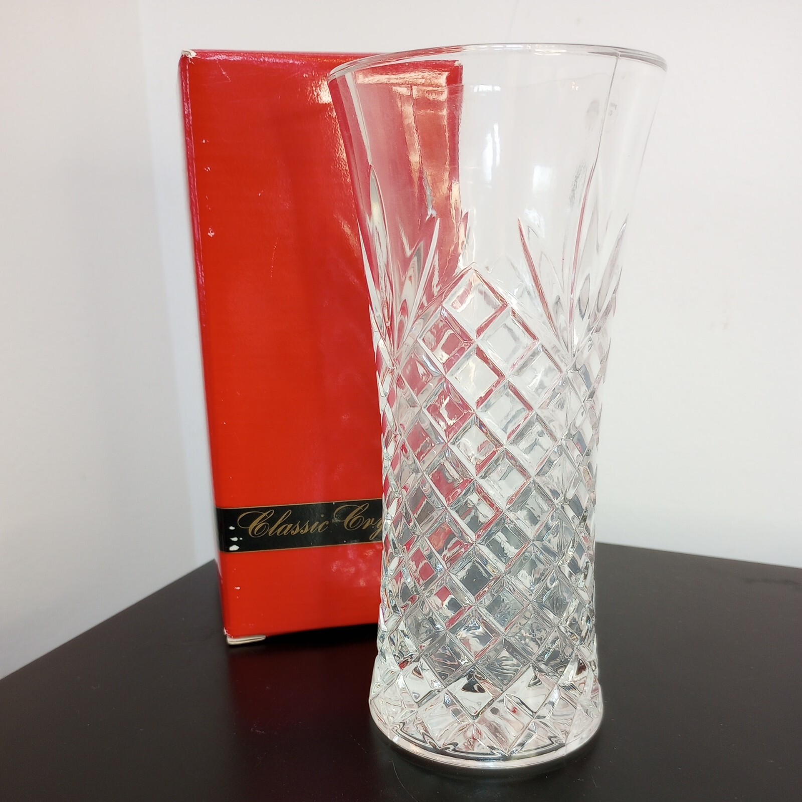 Crystal Vase Avon Wheel Cut Pineapple Small 6.5″ 24% Full-Lead VTG
