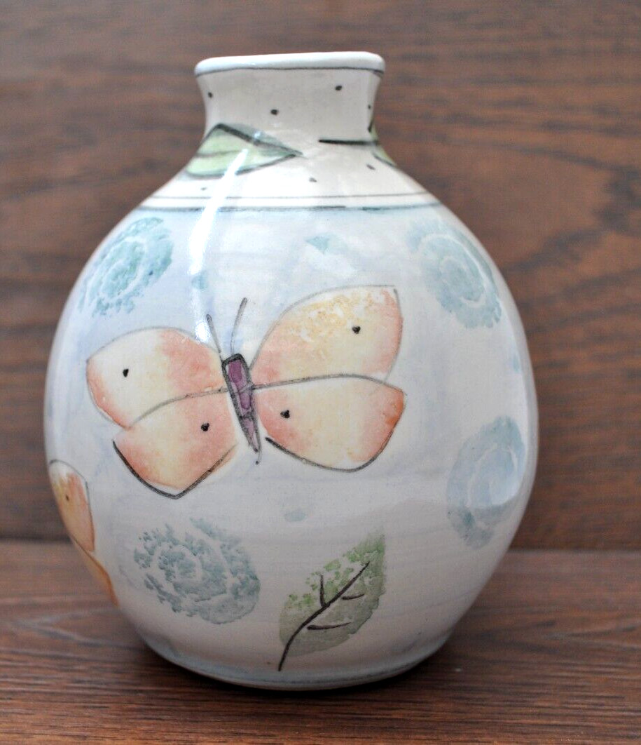 BUTTERFLY VASE WITH LEAVES ROUND 5 1/2 ” TALL SIGNED 2001