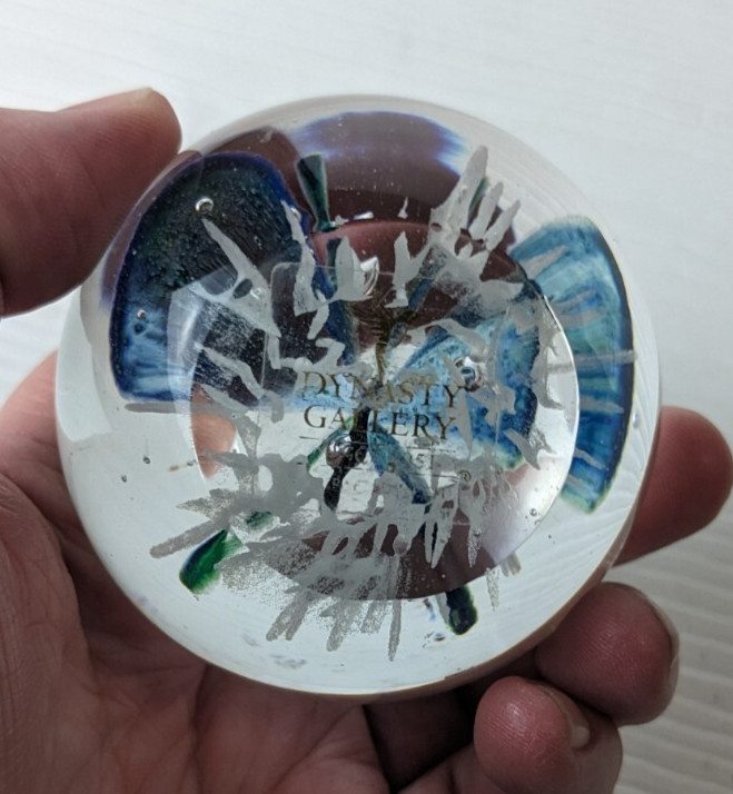 Dynasty Gallery Butterfly Paperweight Art Glass 2.25” Glow In Dark Blue Green