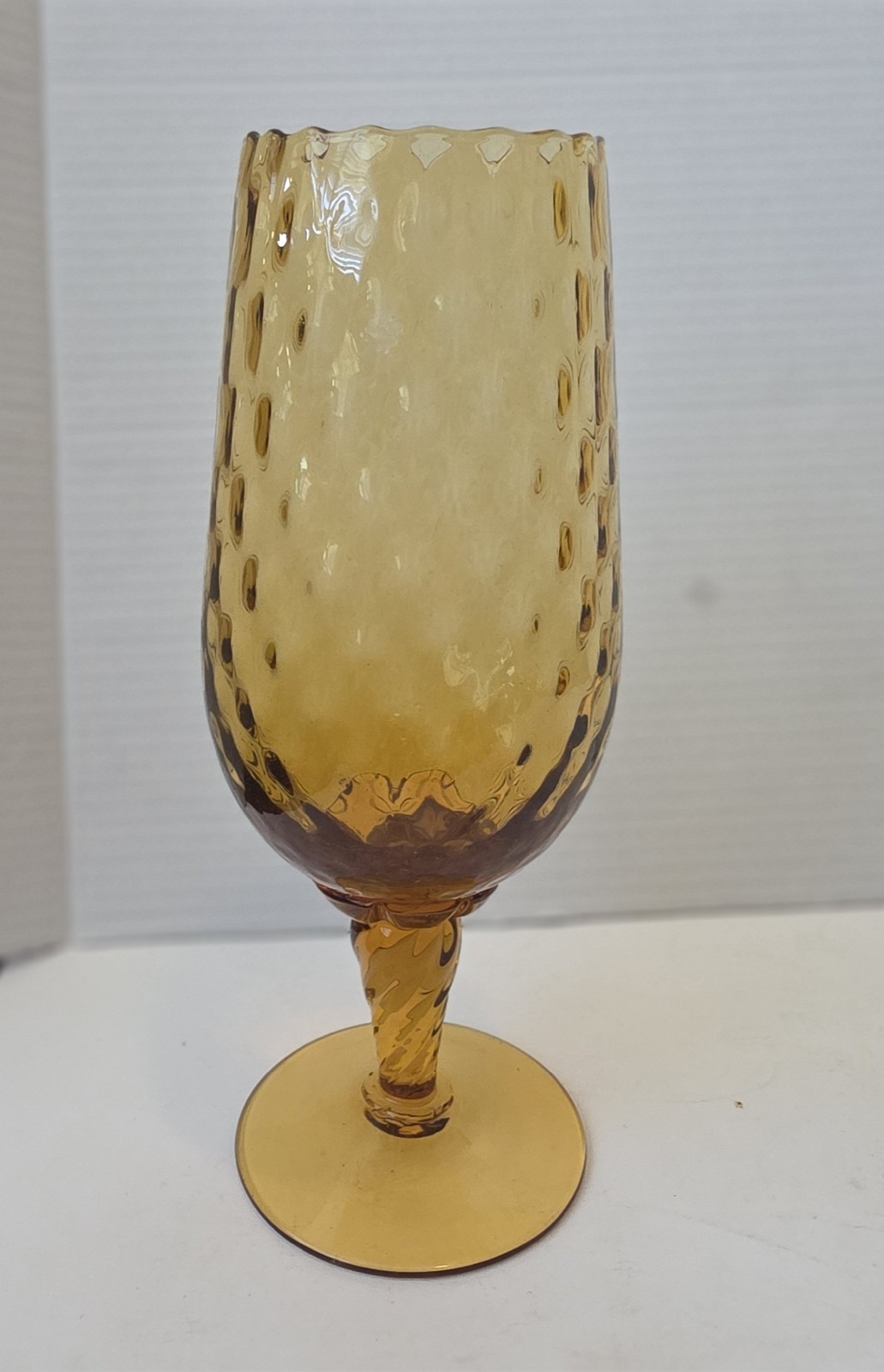 Vtg Large Empoli Diamond Optic Amber Glass Footed Vase Ruffled Lip MCM – 10.5 in