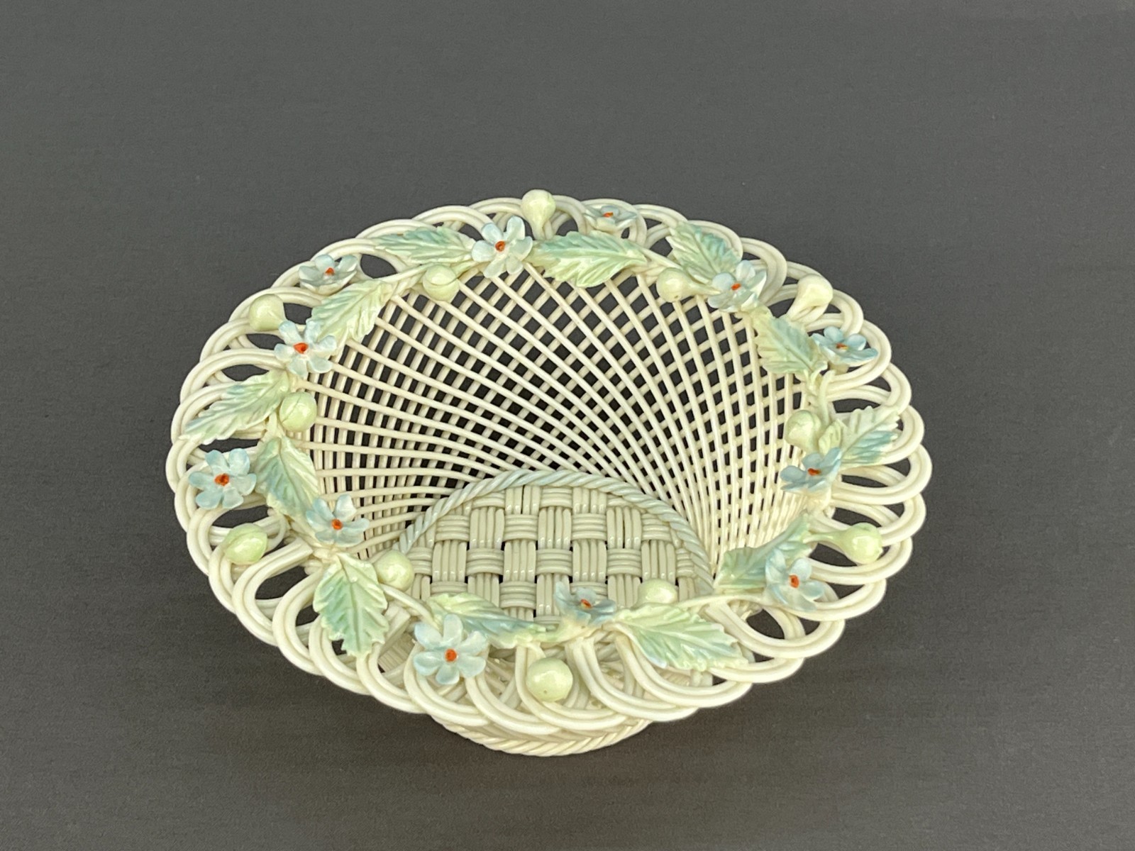 Vintage Belleek FORGET-ME-NOT Porcelain 6″ Woven Basket: MINT