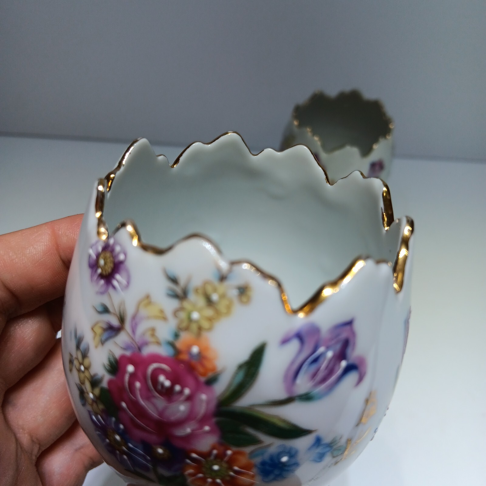 Fine A Quality Porcelain Eggs Pink Purple Flowers Japan Hand Painted w/Gold Trim