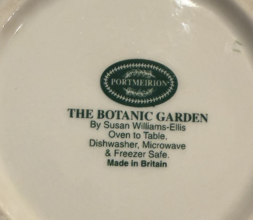 Portmeirion Botanic Garden Canton Vase in the Garden Lilac Pattern