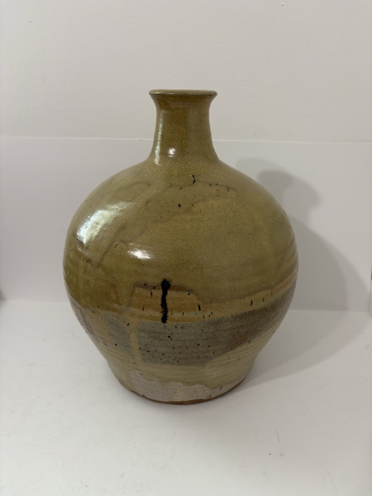 Large Vintage Green Drip Glaze Studio Art Pottery Vase Earth Tone Unsigned