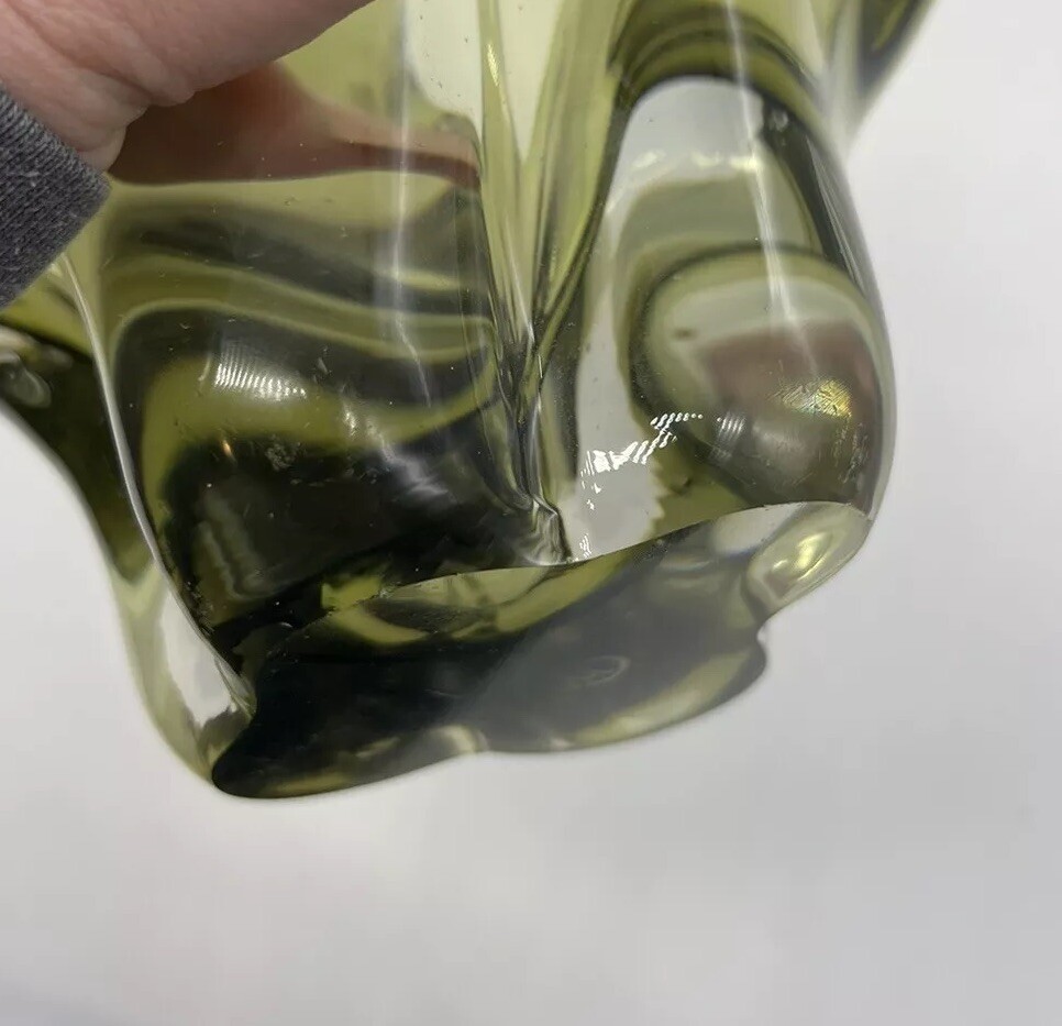 Canada ART GLASS Chalet Lorraine Olive Basket VASE Mid Century Modern Read