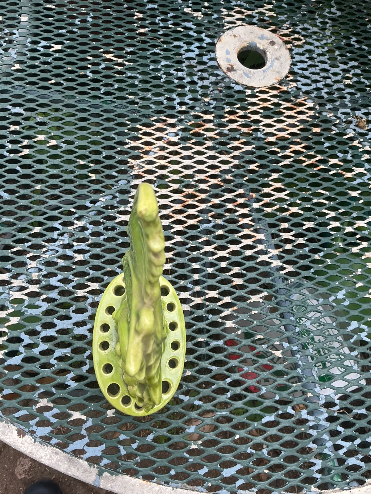 Royal haeger 1940s double fish flower frog chartreuse glaze mid century modern