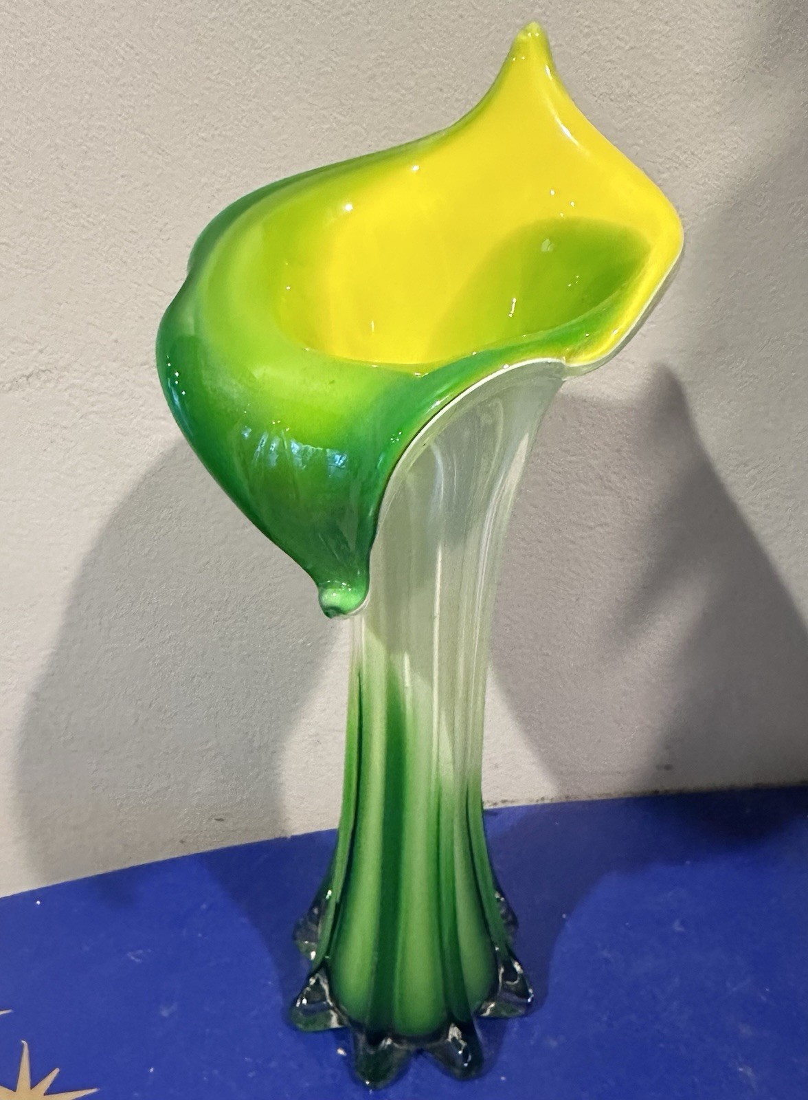 Jack In The Pulpit Blown Glass Vase Calla Lily Yellow Green White 11.5″