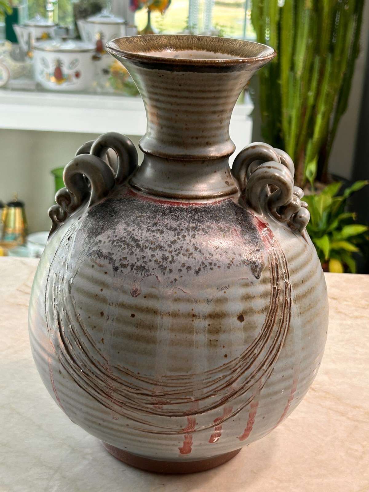 Artisan Pottery Vase/Vessel Signed – GREAT L@@KING!