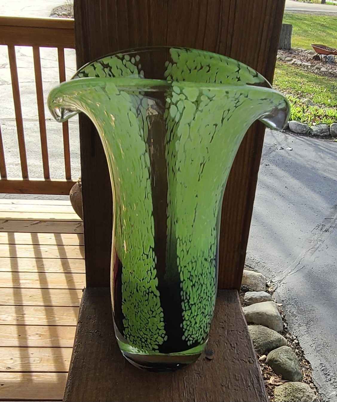 Heavy Hand Blown Art Glass Vase 8” Green Black Murano Style Flared Rim 2lb 11oz