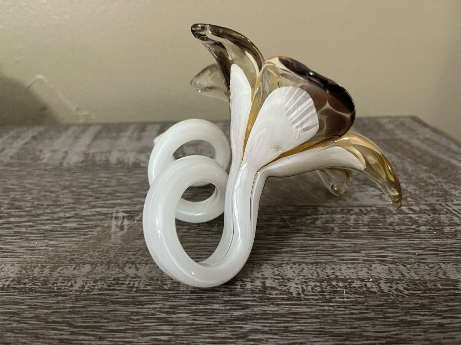 Vintage Murano Hand Blown Glass Flower Figurine Decorative Art