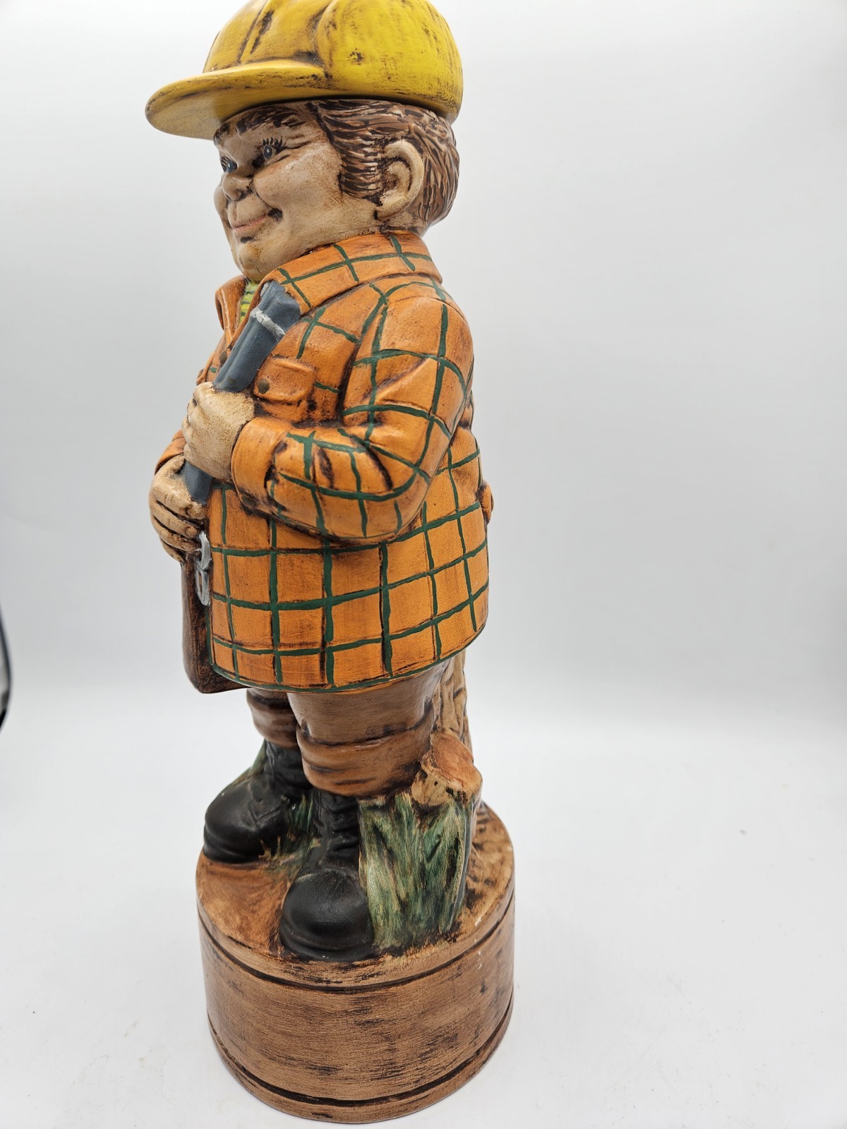 Vintage 1975 Decanter Alberta’s Mold Inc Ceramic Hunter Statue Figure Pottery