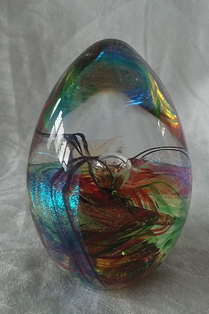 Signed 2005 Shawn Messenger Glass Paperweight W/Box 3 1/2″