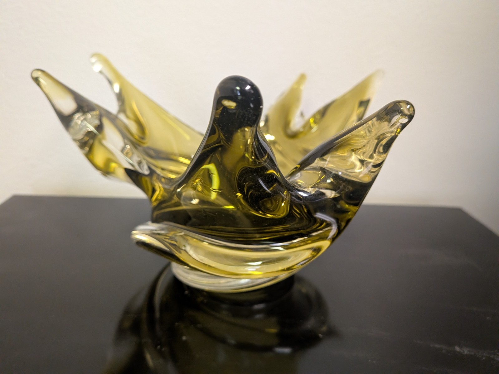 Vintage Chalet Canada Crystal Olive Green Art Glass Bowl Pulled 10.5” Signed