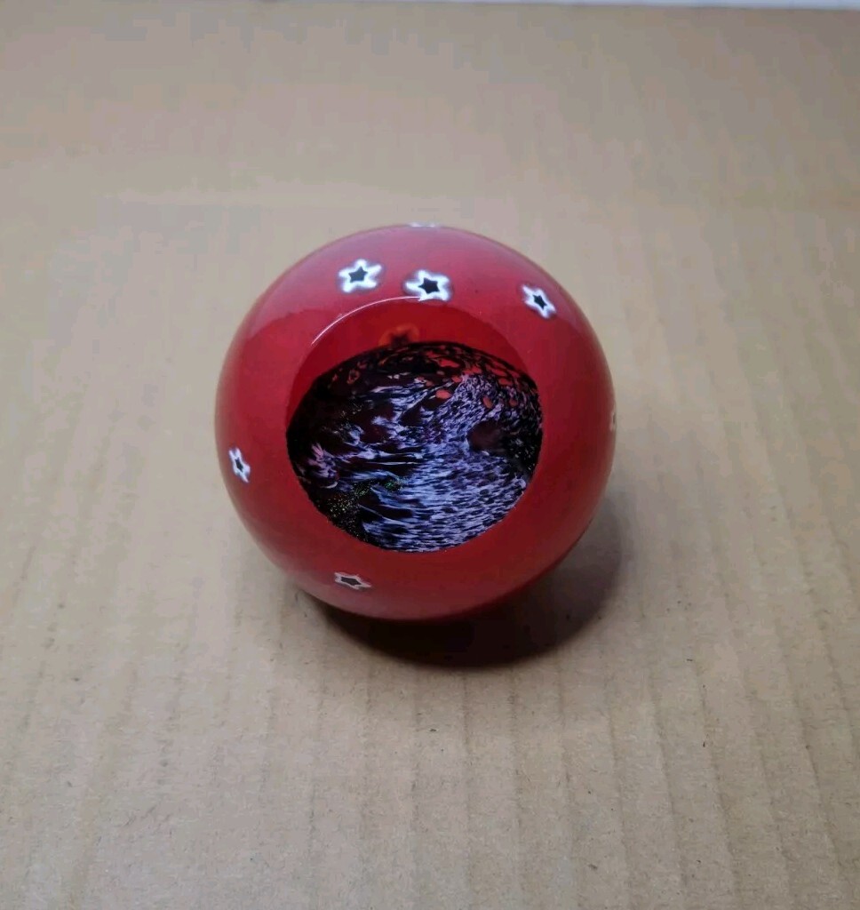 Vintage Glass Eye Studio GES Red with Stars Celestial 1997 Paperweight 3″