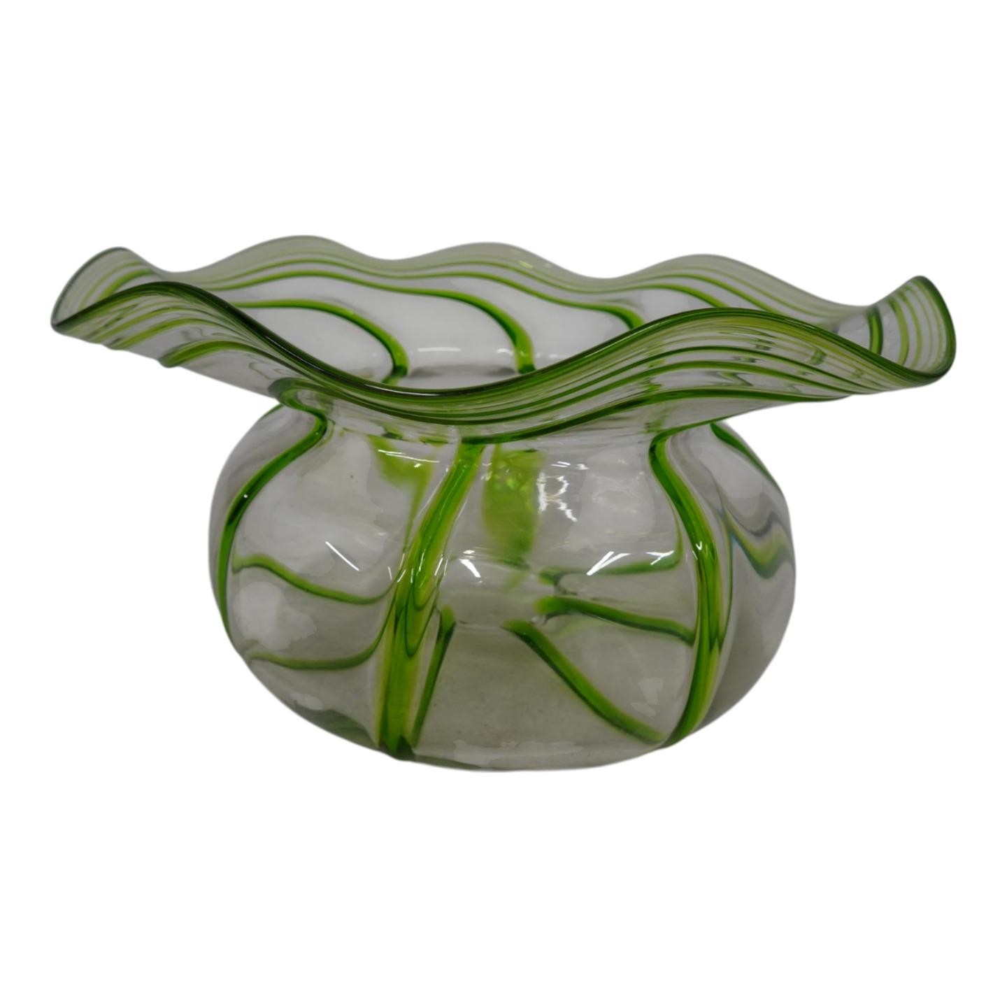 Stuart & Sons Stourbridge Hand Blown Green Trailed Art Bowl Glass Vase HT8