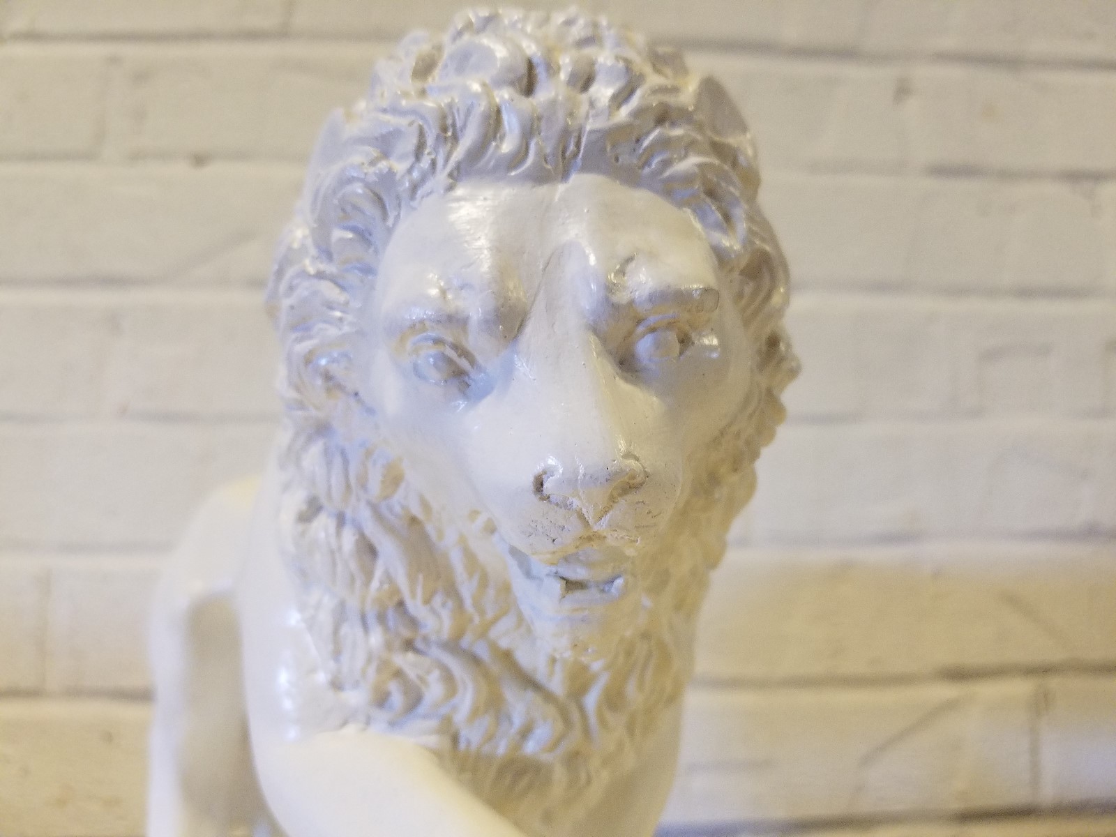 Russian Imerial Lomonosov Porcelain Lion Figurine of St. Petersburg Replica