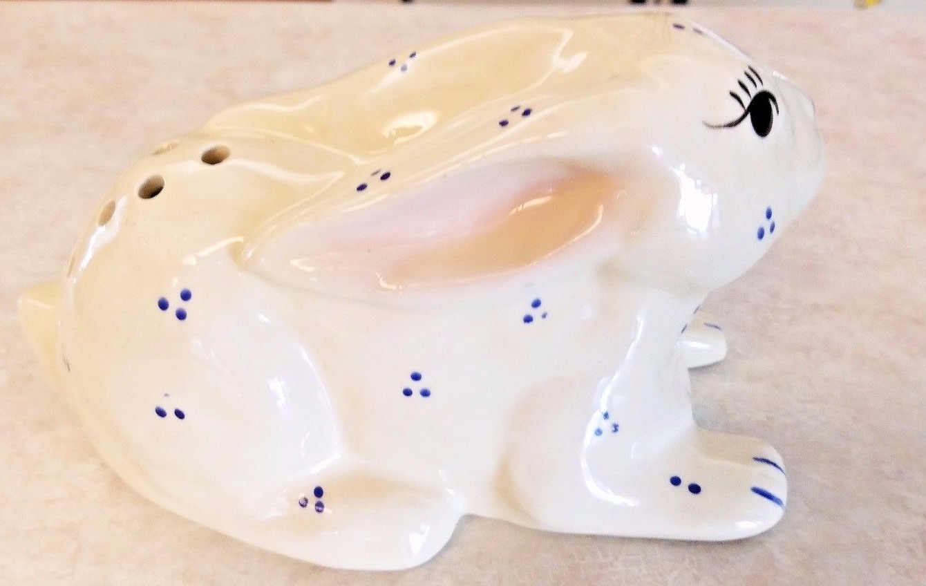 Pottery By Levine Rabbit Bunny Figurine Vintage Potpourri Holder Richmond CA