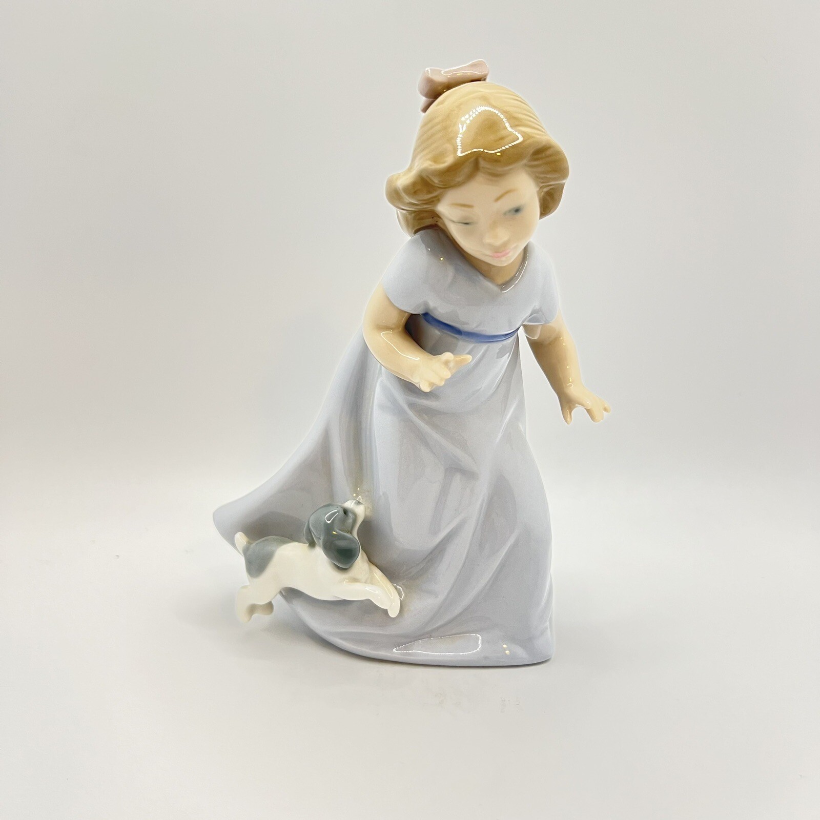 Nao By Llardo Girl With Puppy Dog 1987 Spain Pristine Condition No Chips No Box