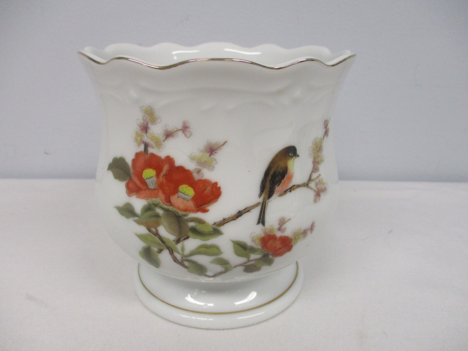 VINTAGE TAKAHASHI SAN FRANCISCO “EAST WIND” BIRD ON A BRANCH CACHE POT
