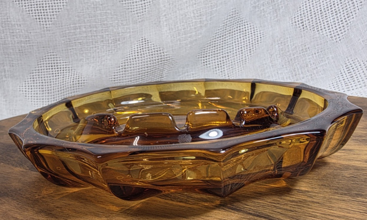 Vtg Viking Glass Amber Swirl Fantail Ashtray MCM Retro Decor Tobacciana 8″