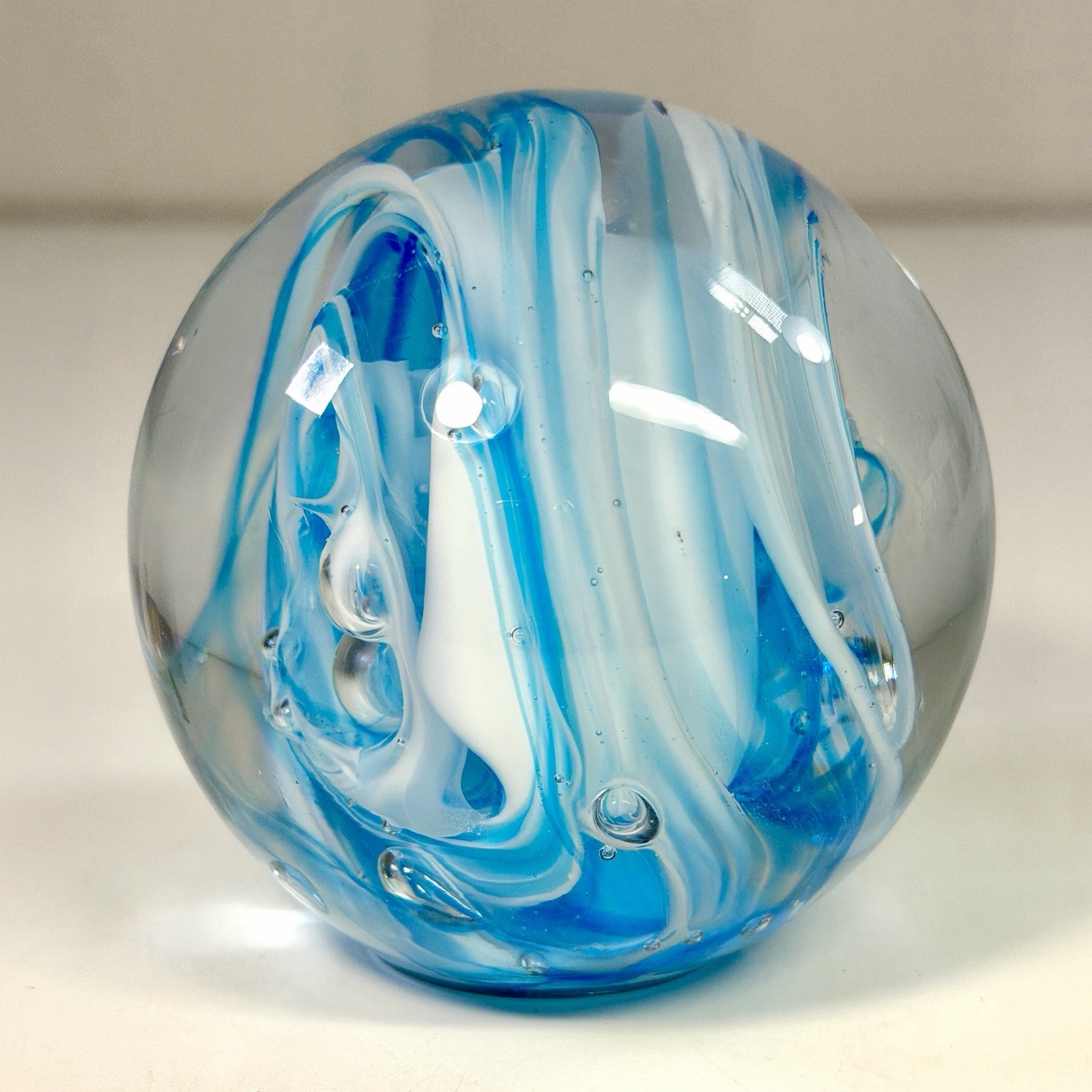 VTG Silvestri Art Glass Paperweight 3” Orb Coastal Blue White Swirl Bubble Mod
