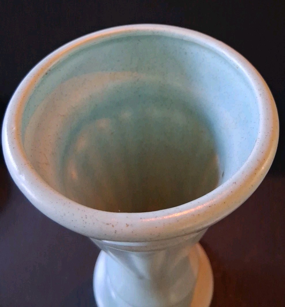 Vintage Haeger USA Matte Robins Egg Blue Vase 9 1/4 “