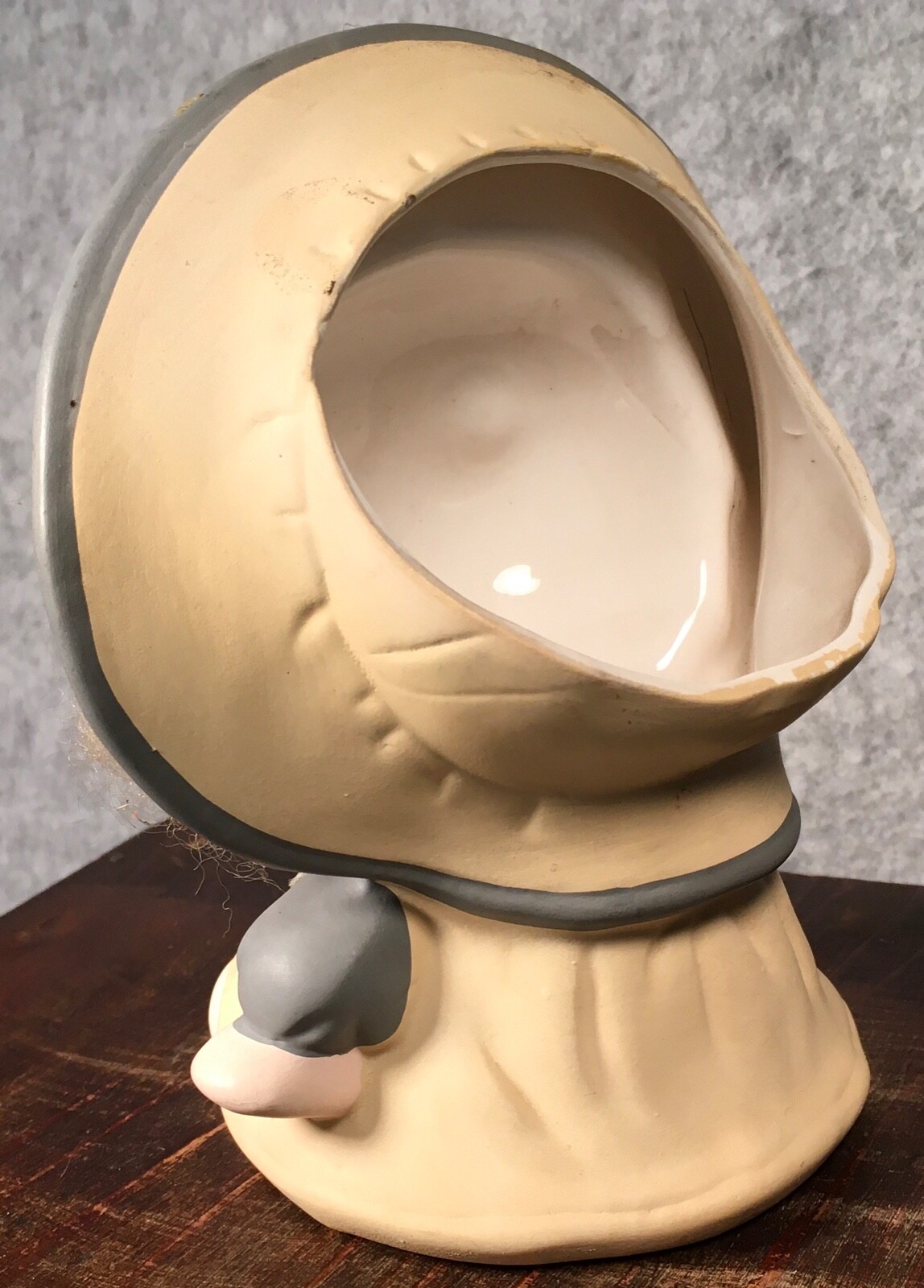 vintage CUTE NANCY PEW GIFTWARES CO Japan 2346 big eye doll head VASE planter