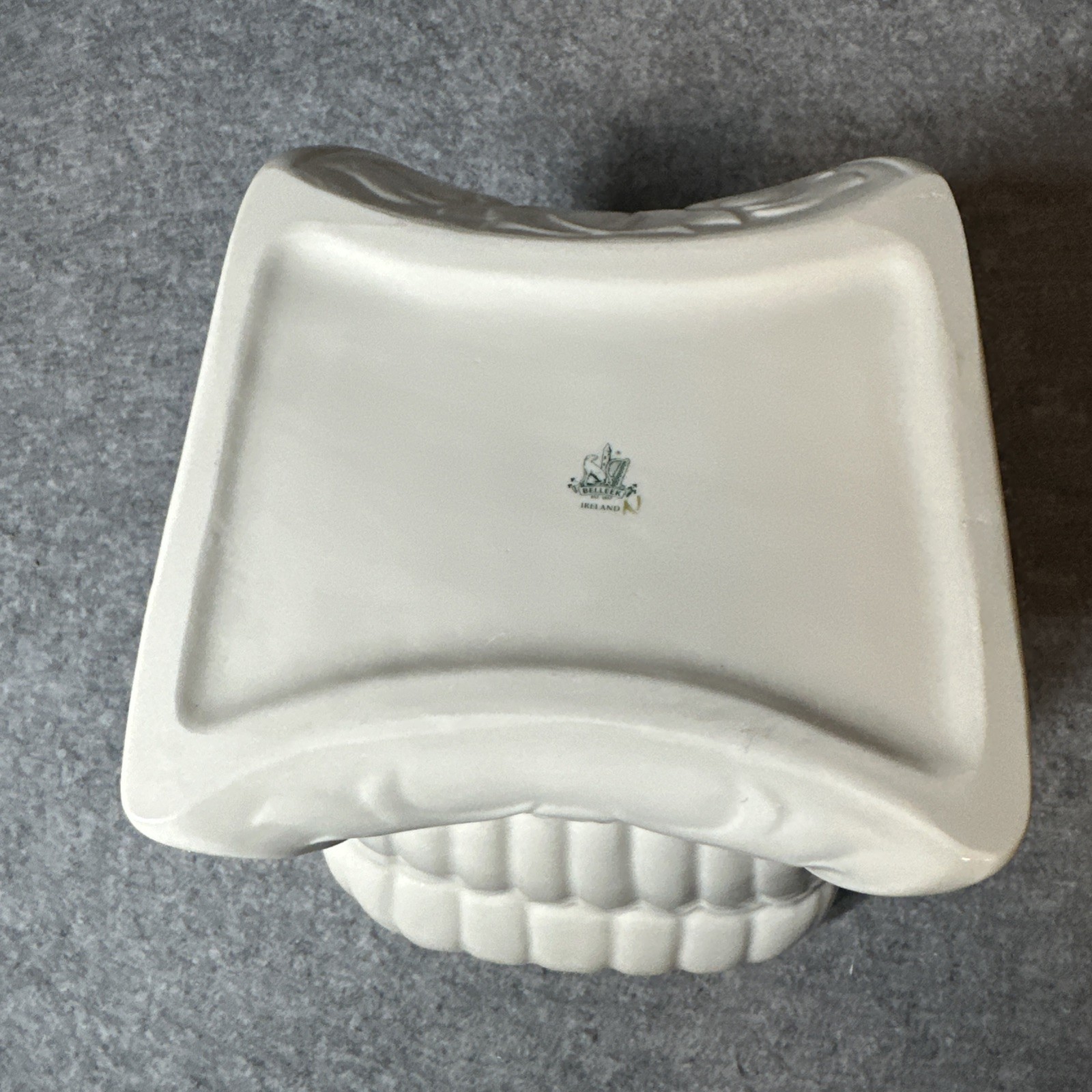 Vintage Belleek Irish Porcelain Sleigh Centerpiece Planter Christmas Shamrocks