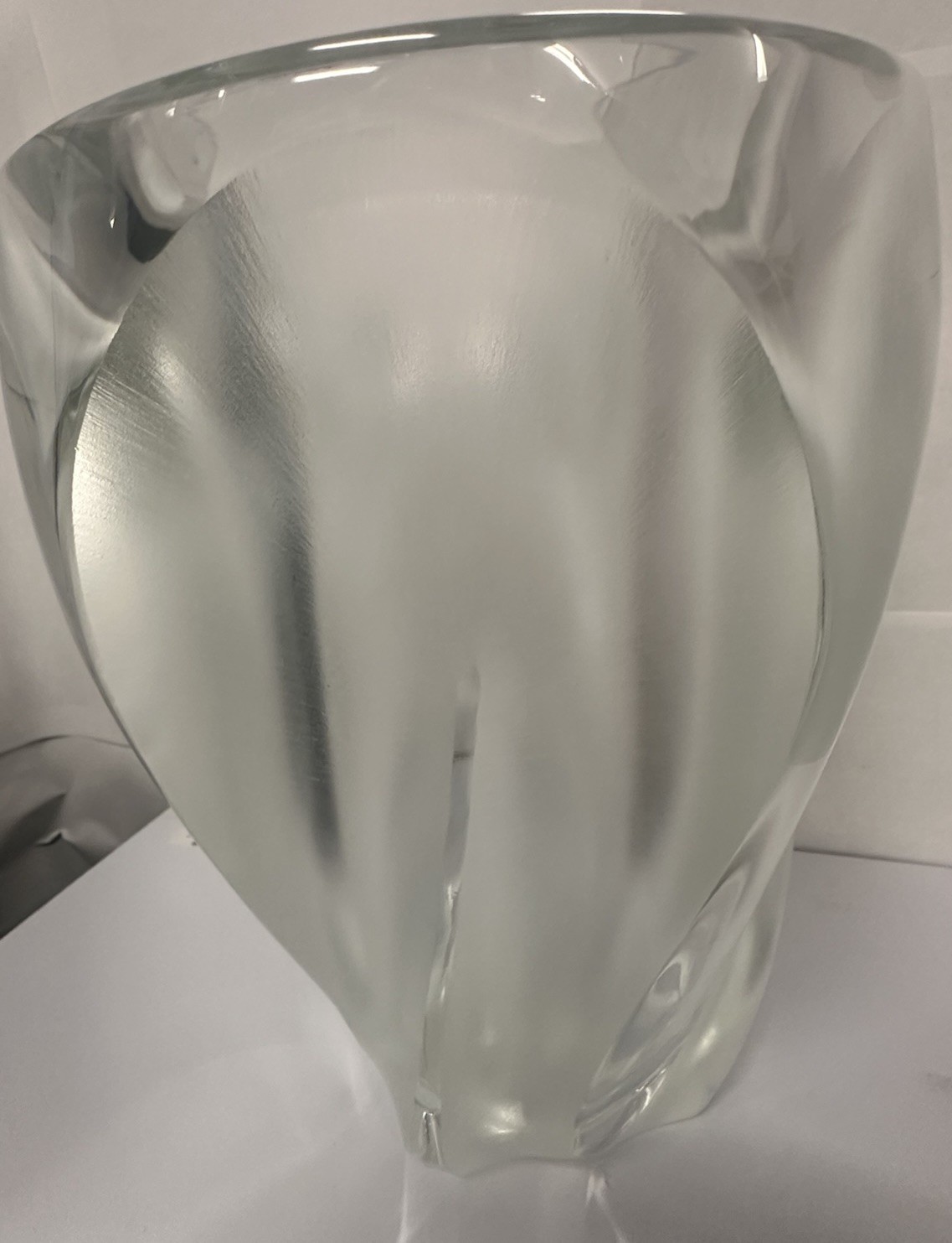 Lalique France Ingrid Crystal Vase WITH ORIGINAL BOX Marc Lalique Frosted 10.5”