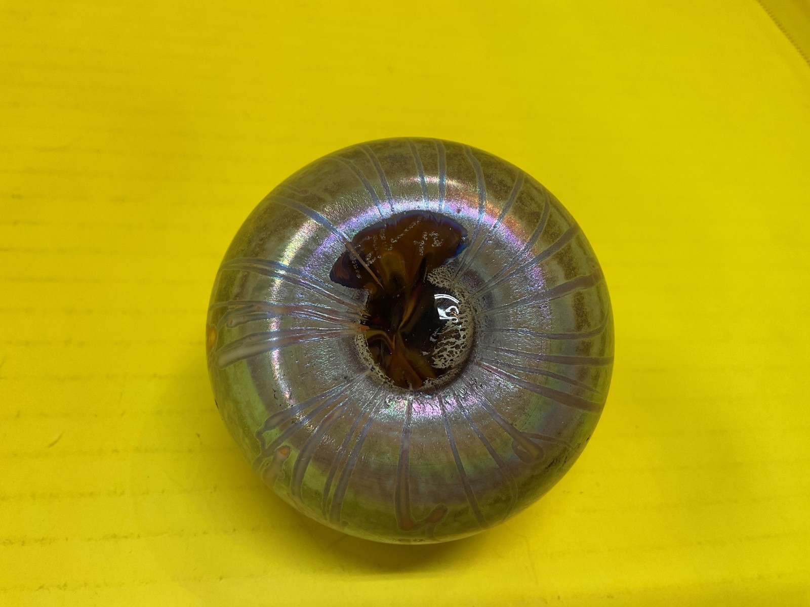 Art Glass Stephen Fellerman Hand Blown Signed Irridescent Paper Weight & Stand