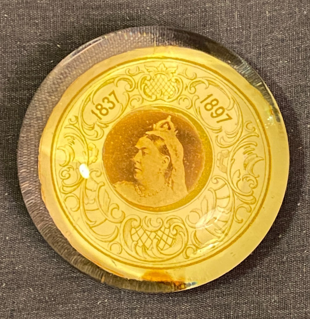 Queen Victoria Paperweight Jubilee 1837 1897 Glass Vtg Antique