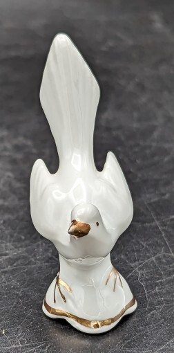 Seagull White Bird Gold Gilt Porcelain Figurine